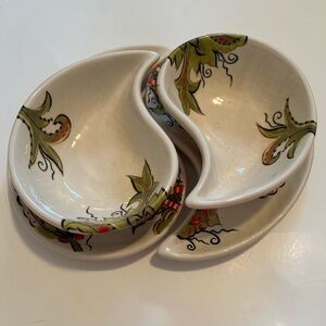 Pier 1 Imports Jardine Paisley Serving Tray Plate Hand Painted Earthenware 4 Pc